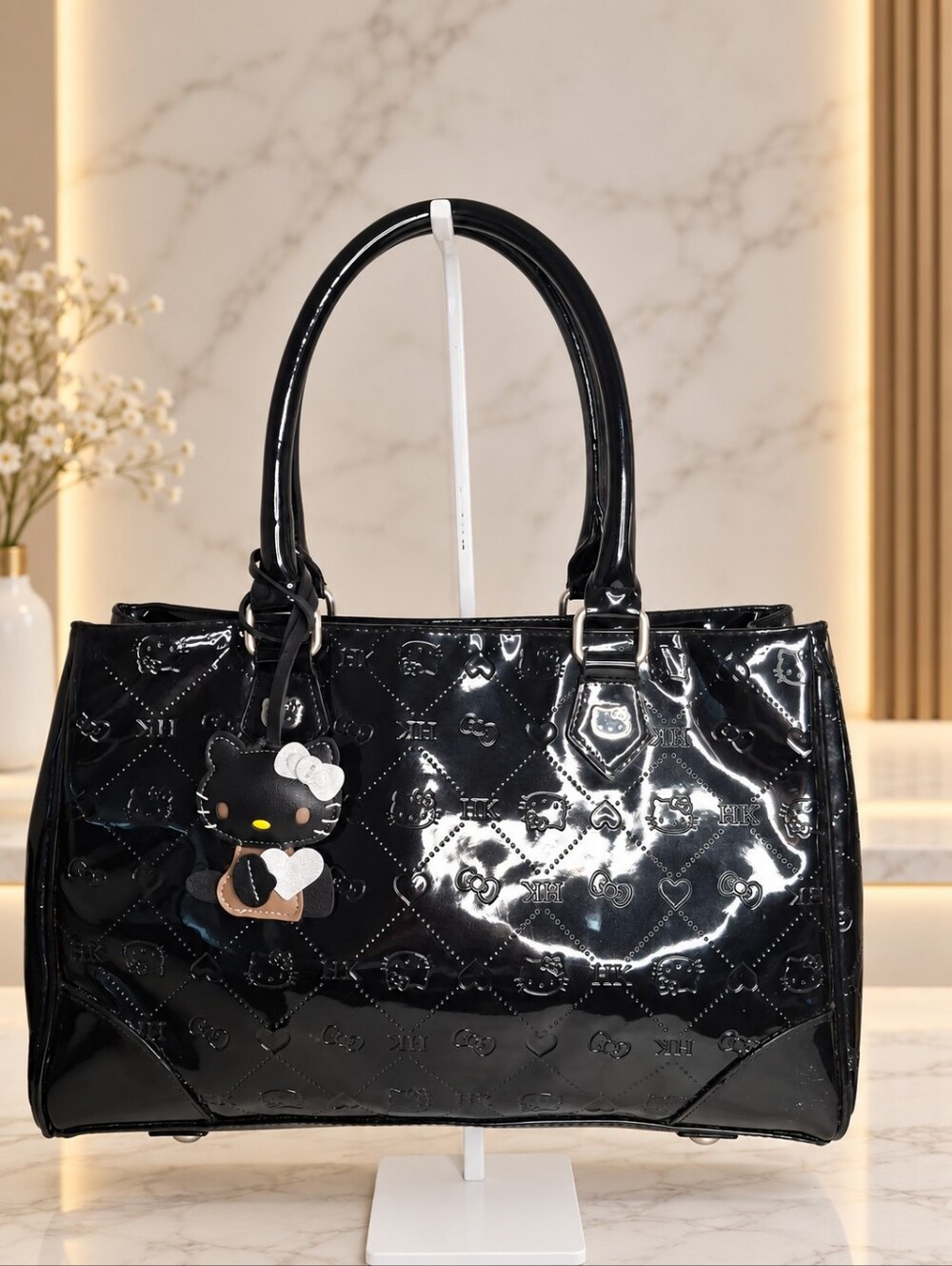 Loungefly Hello Kitty Black Patent Embossed Shoulder Tote Bag Sanrio 2014 EUC